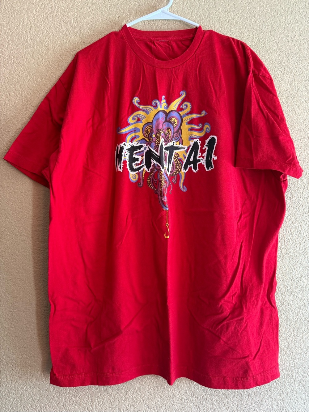 Men’s Red Short-Sleeve Graphic Tee